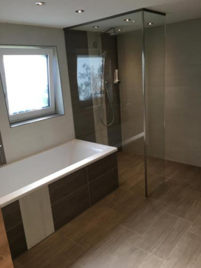Гостиница Ferienwohnung Mauracher Kirer Haus, Фюген